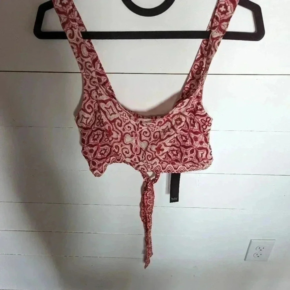 Nicole Miller NWT crop top w/tie - Picture 2 of 3